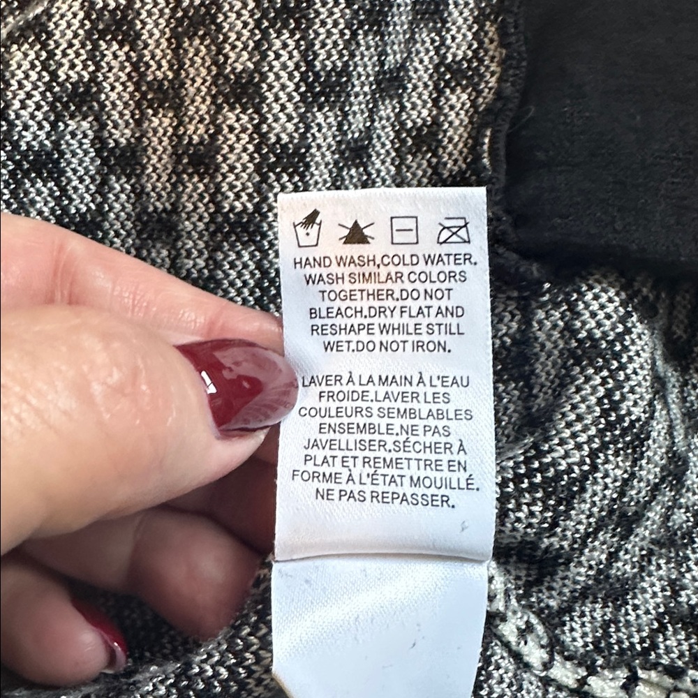 RW&Co cardigan - Picture 8 of 11